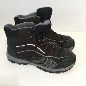Mens LANDS END winter boots 8.5 snow hiking trail ankle insulated rain outdoor